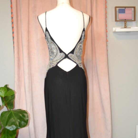 Avery G Embellished Cutout Gown Sz. Small - Picture 4 of 6